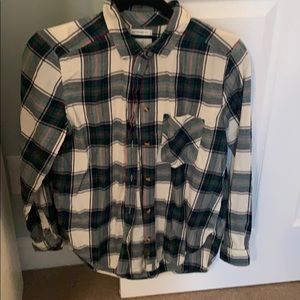 American Eagle Button down plaid shirt